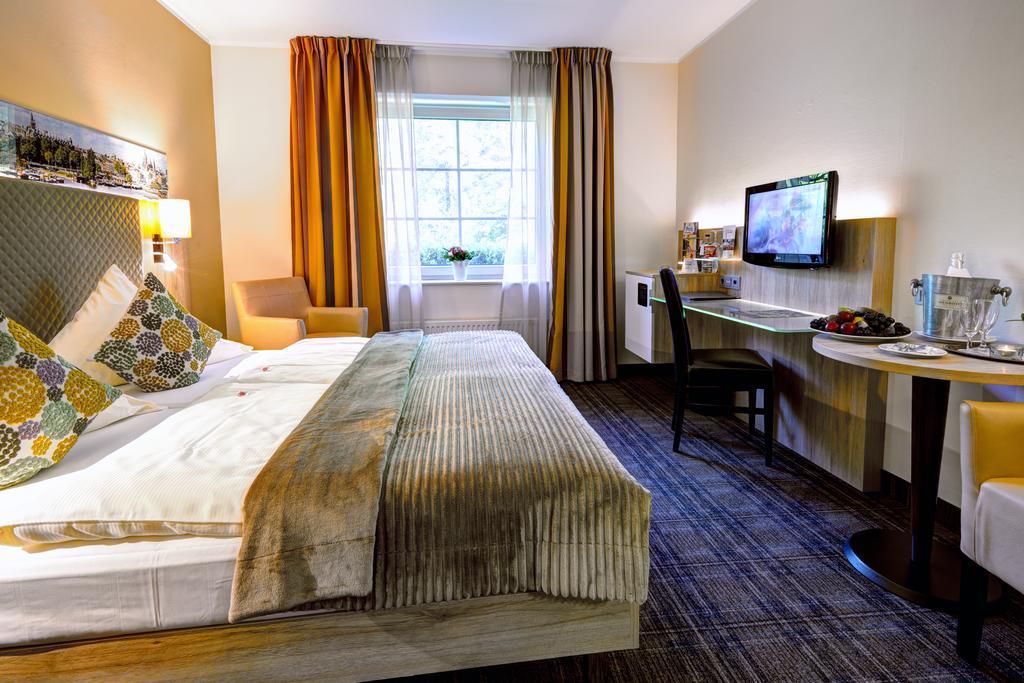 Nordwest-Hotel Amsterdam Bad Zwischenahn Kültér fotó